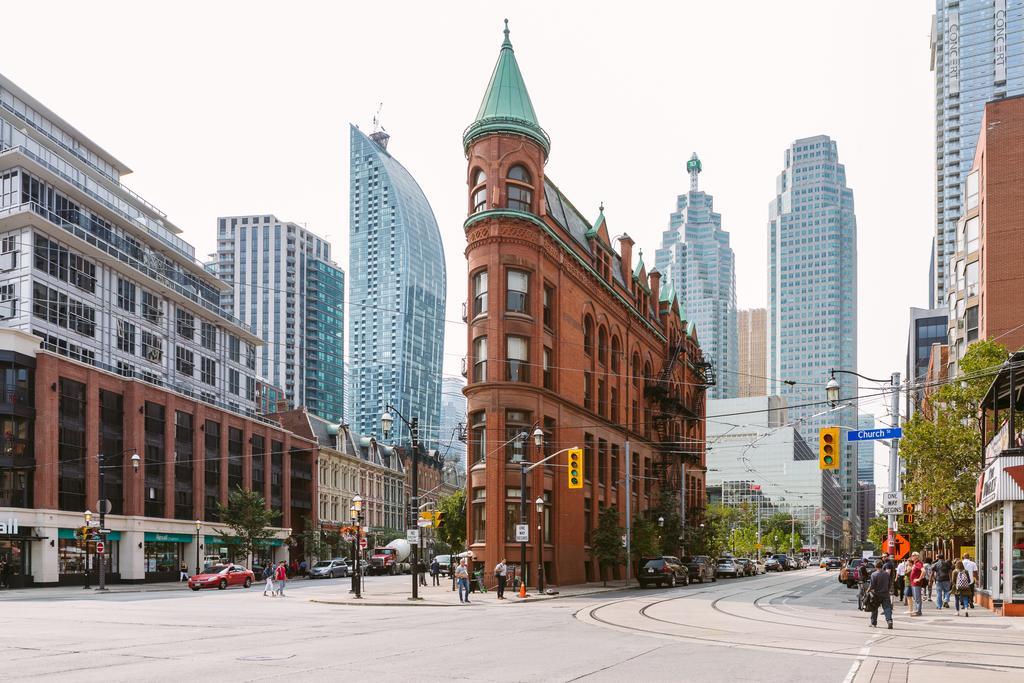 Quickstay - Chic In Yorkville Toronto Exterior foto