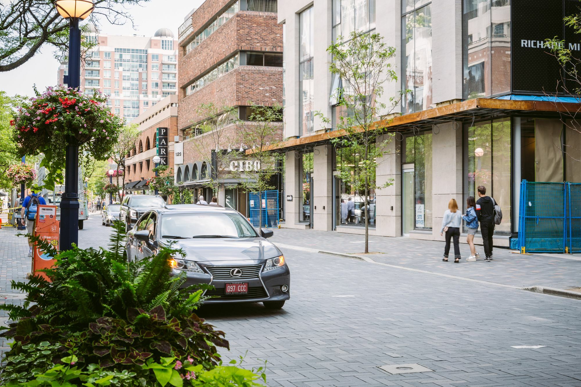 Quickstay - Chic In Yorkville Toronto Exterior foto